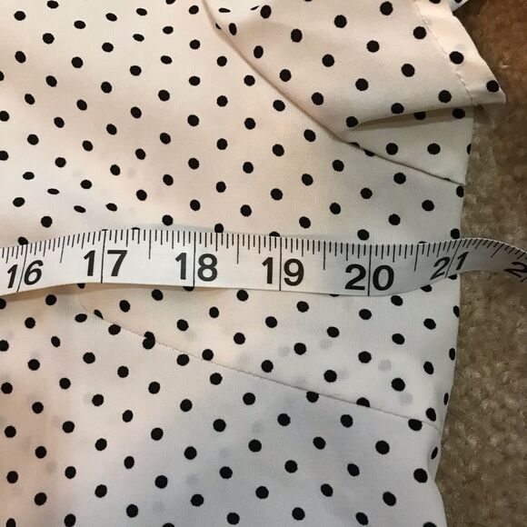 Polka dot button up blouse - Picture 5 of 5